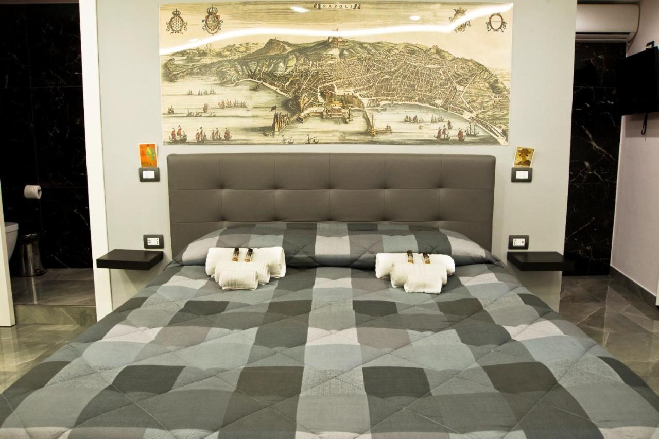 Suite Napoli Sotterranea Con Jacuzzi エクステリア 写真