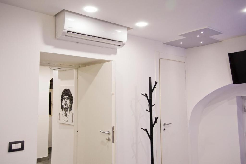 Suite Napoli Sotterranea Con Jacuzzi エクステリア 写真