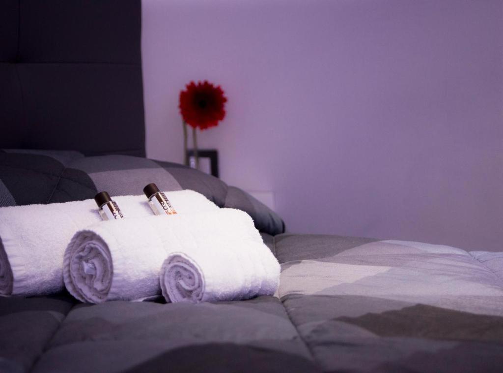 Suite Napoli Sotterranea Con Jacuzzi エクステリア 写真